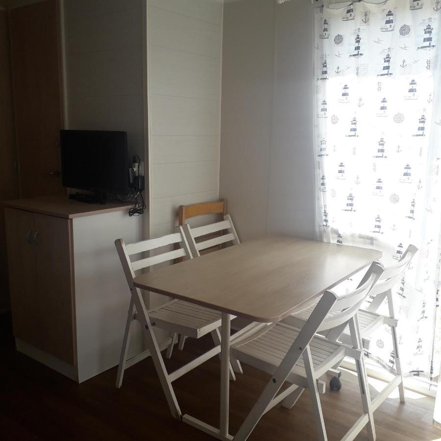 Campalans Hotel Rural Bungalows Mobilhomes Borredá المظهر الخارجي الصورة